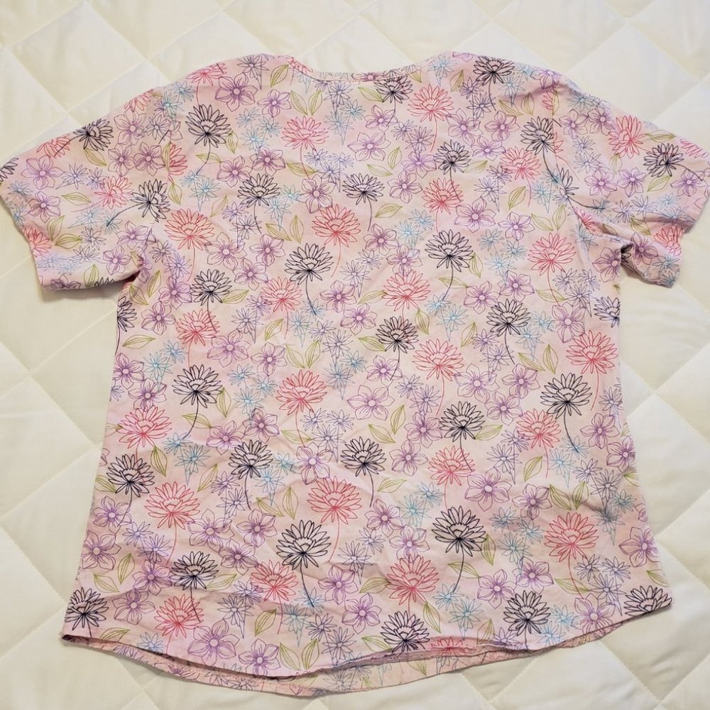 SB Scrubs Small Top- Pink Floral Pattern - Picture 8 of 8